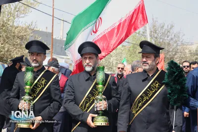 زائران و مجاوران در مسجد مقدس جمکران جهت عرض تسلیت به امام زمان