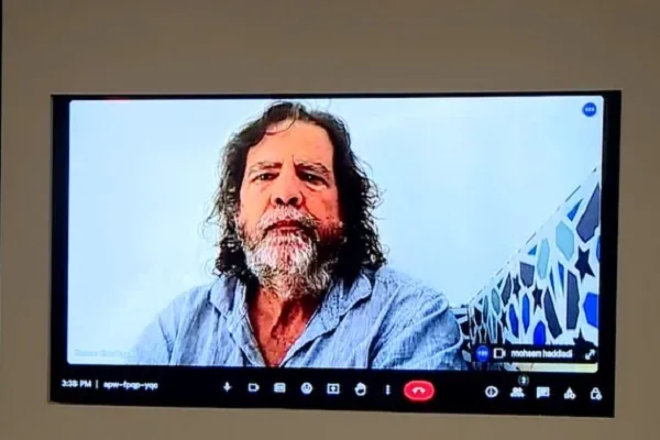 Palestinos se defendendo contra o “colonialismo e genocídio” israelense: Professor
