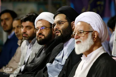 ⁨آئین تکریم و بزرگداشت امامزاده حسین(ع)⁩