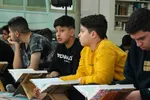 محفل بندگی نوجوانان نایینی در اعتکاف دانش‌آموزی