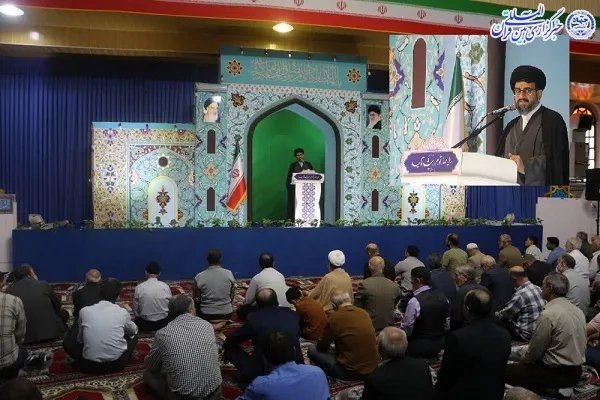 آیت‌الله شهید سلیمانی شخصیتی مؤمن، ولایی و خدمتگزار بود