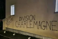 France : des tags islamophobes sur une mosquée de Normandie