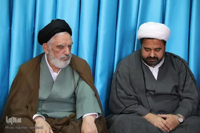 ديدار آيت الله مصباح عاملي مدير محترم حوزه علميه خراسان با آيت الله عبادي نماينده معزز ولي فقيه در خراسان جنوبي‎
