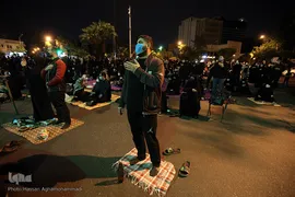 مراسم معنوی احیای شب قدر بیست و یکم ماه مبارک رمضان در میدان فلسطین