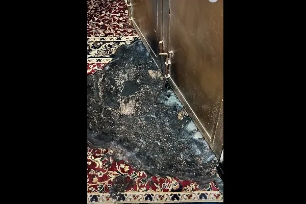 Mosque in West Bank Torched by Zionist Settlers