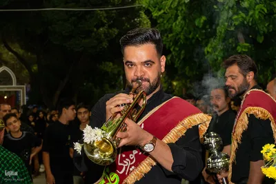 عزاداری شب هشتم محرم در گلستان شهدای اصفهان