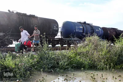  در پی وقوع سیلاب در استان خوزستان، روستاهای بخش بامدژ دچار سیل شدند. 