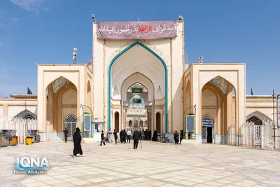 پیاده‌روی جاماندگان اربعین حسینی به سوی امامزاده شاه‌کرم اصفهان
