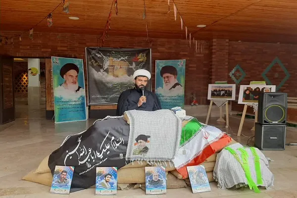رزمندگان دوران دفاع مقدس الگوی بی‌بدلیل برای جامعه بودند
