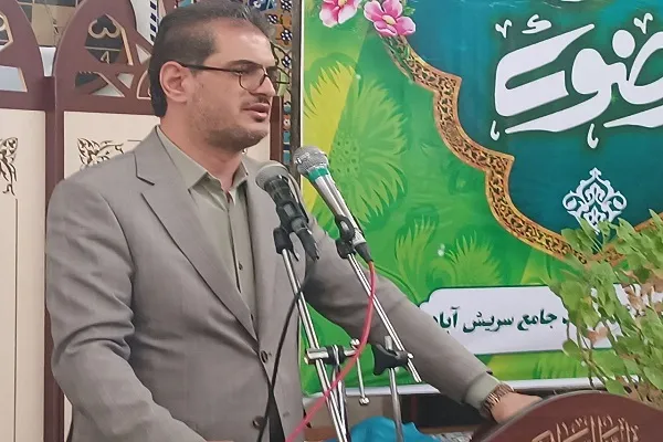 شاعران آیینی حافظان فرهنگی معارف ما هستند