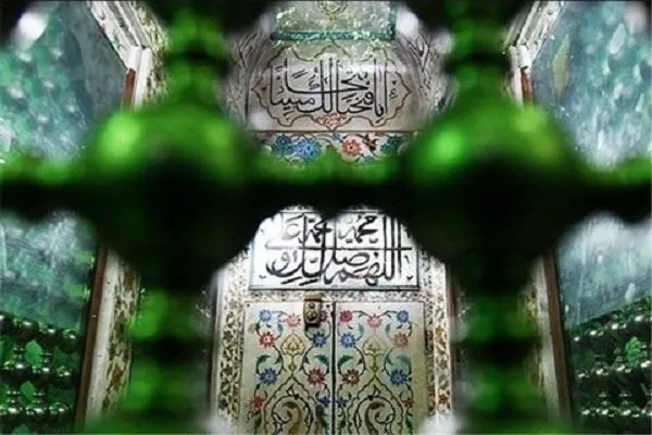 تهیه سند چشم‌انداز قطب فرهنگی شدن امامزادگان