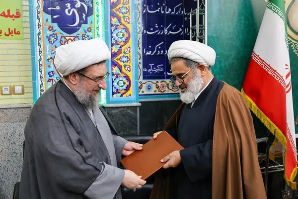 آیین تکریم و معارفه امام جمعه شهر سردرود