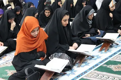 محفل انس با قرآن کریم در همدان