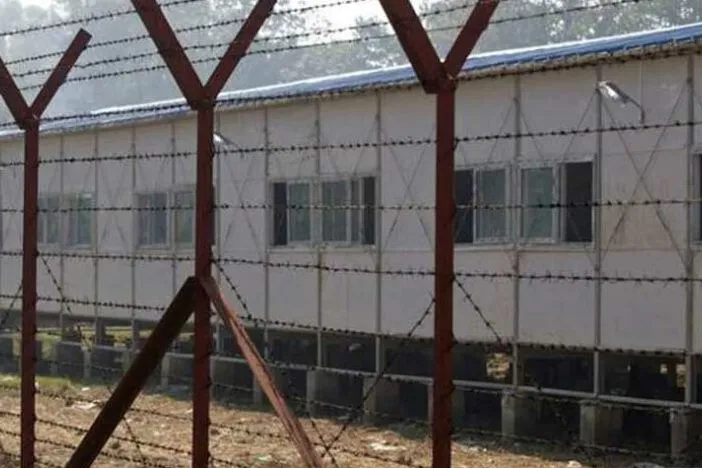 Rohingya, la vita nei lager in Myanmar