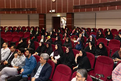 آیین بزرگداشت معلمان و مربیان مؤسسه ثامن‌الائمه (ع) اصفهان