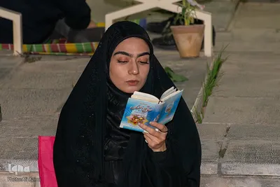 احیای شب بیست و یکم ماه رمضان درگلستان شهدای اصفهان