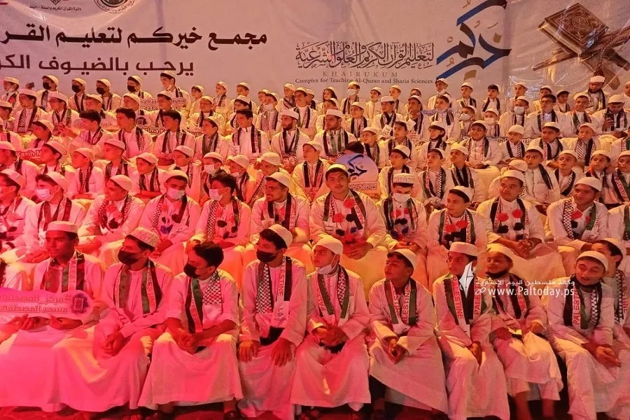 تكريم 350 طالباً من حفظة القرآن في 
