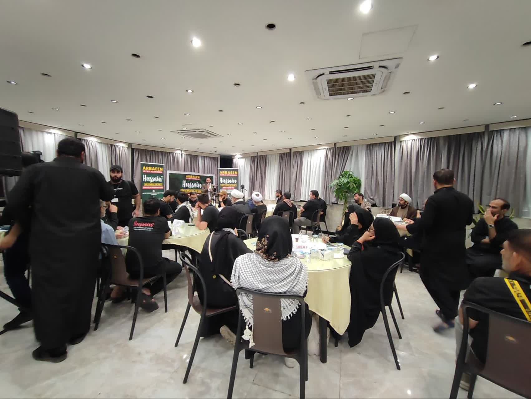 ارسالی/گردهمایی فعالان فرهنگی اجتماعی اربعین در کربلای معلی