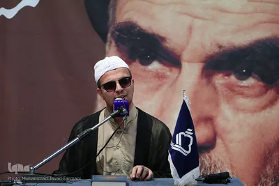 بازدید متسابقین خارجی از بیت امام خمینی(ره)