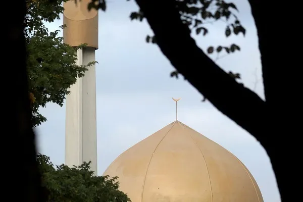 La Nuova Zelanda commemora la tragedia della moschea di Christchurch con la 