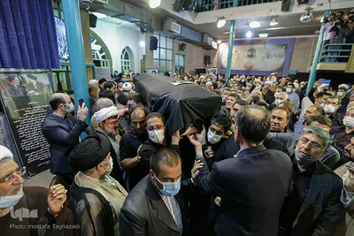 مراسم وداع با پیکر حجت الاسلام و المسلمین سید محمود دعایی در حسینیه جماران