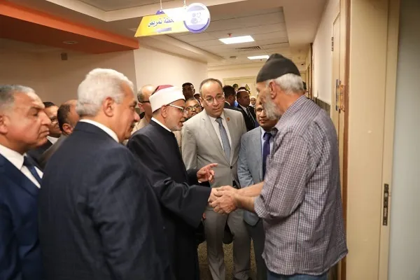 Əl-Əzhər heyətinin Misirdə Qəzza yaralılarına baş çəkməsi
