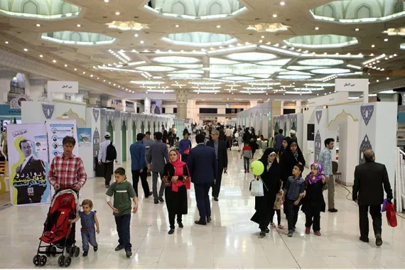 فقدان آثار مبتنی بر شاکله قرآنی بیانیه گام دوم در نمایشگاه
