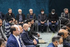  تشییع پیکر مرحوم عماد افروغ در مسجد دانشگاه تهران
