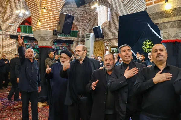 حضور امام جمعه تبریز در جمع عزاداران هیئت انصارالحسین (ع) تبریز