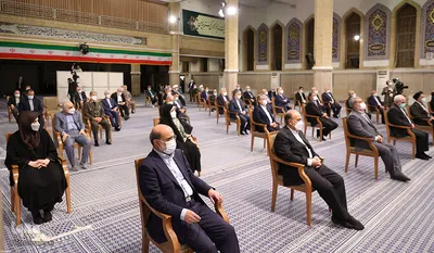 آخرین دیدار رئیس‌جمهور و هیئت دولت دوازدهم با رهبر انقلاب