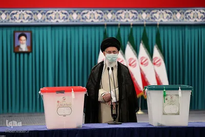 حضور رهبر معظم انقلاب در انتخابات ۱۴۰۰