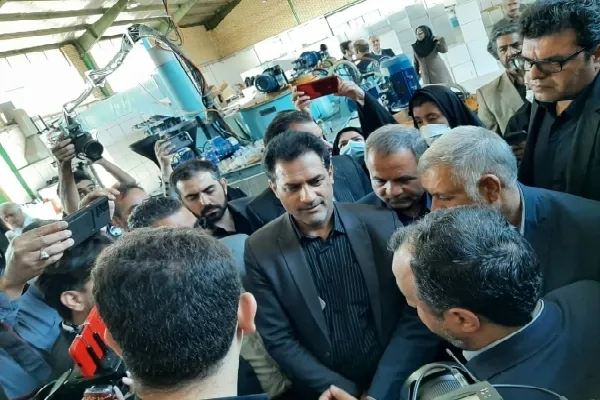 افزایش وام کارفرمایی کمیته امداد از سوی بانک مرکزی بررسی می‌شود