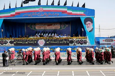 رژه بزرگ نیروهای مسلح در تهران