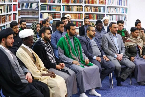 İraqda dini tələbələr üçün keçirilən Quran yarışları sona çatıb
