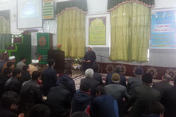 سربازان نظام با زمان‌شناسی در مقابل توطئه دشمنان بایستند