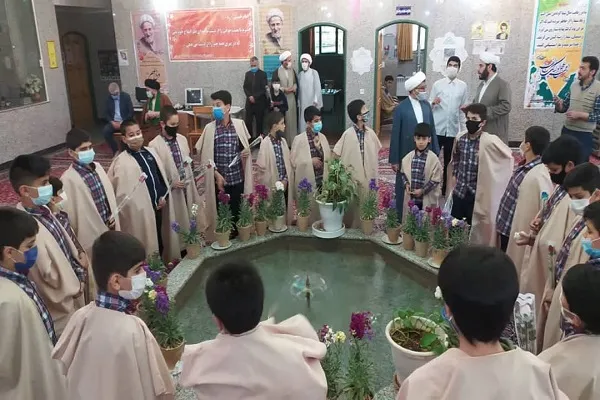 تحصیل بیش از ۹۰ دانش‌آموز در مدرسه تخصصی تلاوت دارالقرآن اهل بیت(ع)