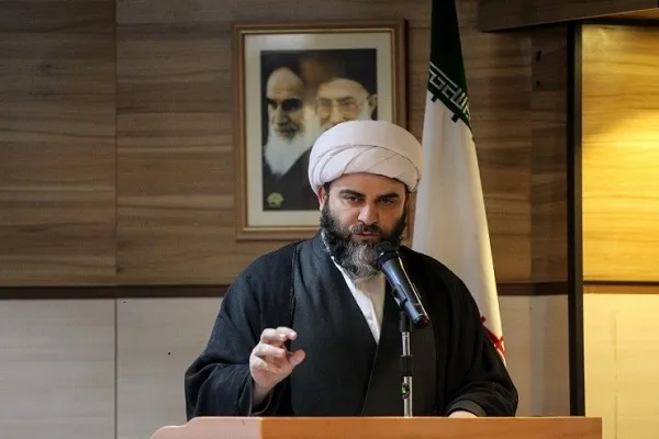 میدان‌داری جوانان رنگ مجاهدت داشته باشد