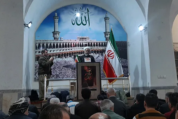 نماینده‌ای انتخاب شود که خادم و دلسوز مردم باشد