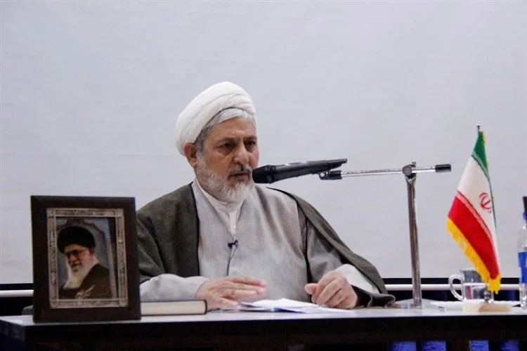 دام‌ها و غفلت‌ها انسان را از جنت جدا می‌کند