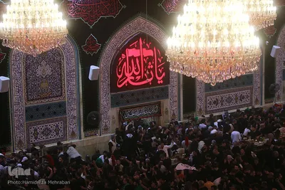 حرم مطهرحضرت اباعبدالله الحسین‌(ع) در روز اربعین