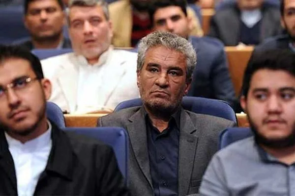 دهقان با «پرواز 175» فرود آمد