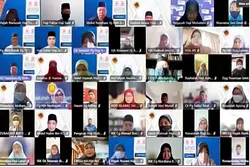 Ang mga Guro ng Brunei ay Pinapaliwanagan sa Kurikulum ng Qur’an