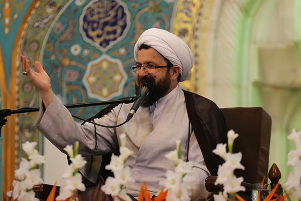پیرو اهل‌ بیت(ع) از مرگ هراسان نیست