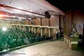 همایش جامعه قرآنی، بصیرت، رسالت و آسیبها