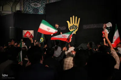 مراسم یادبود شهدای خانواده رهبر انقلاب در حرم عبدالعظیم(ع)