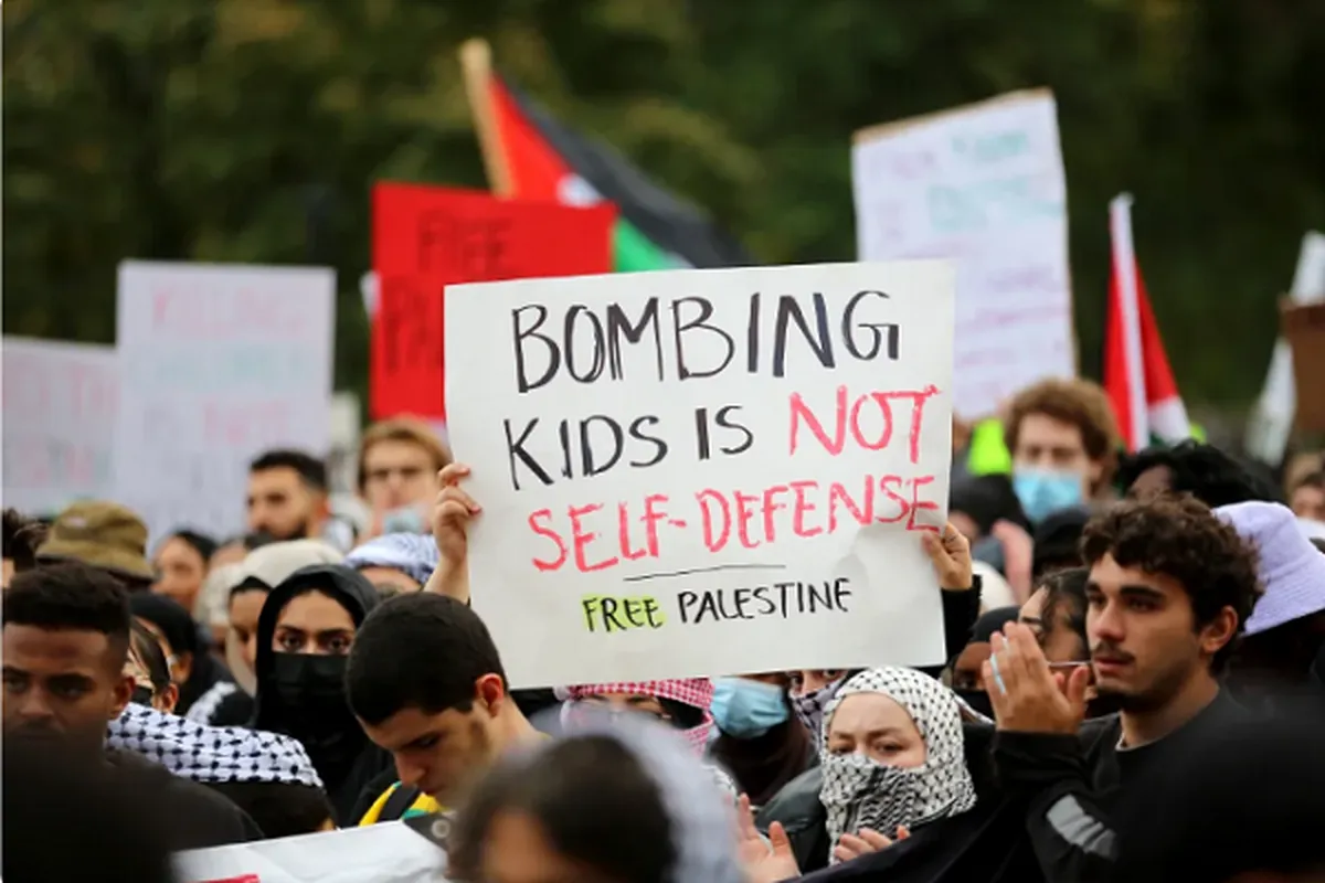 Canadians Voice Anger at Israeli Airstrikes, Urge End to Siege on Gaza