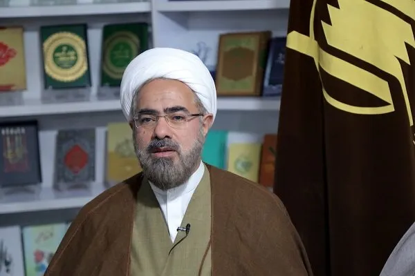شمس و مولانا خودشان را خاضع درگاه اهل بیت(ع) می‌دانستند