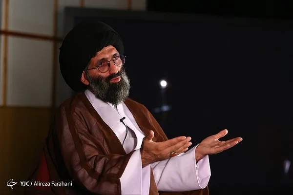 موانع استجابت دعا/ در چه زمان و مکانی دعایمان مستجاب می شود؟
