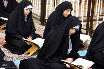 مراسم جزء خوانی قرآن کریم در حرم شاهچراغ(ع)