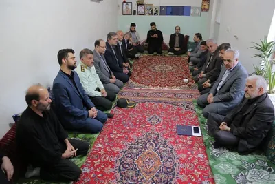 عکس | دیدار استاندار آذربایجان شرقی با خانواده شهدای جنگ رمضان در بناب